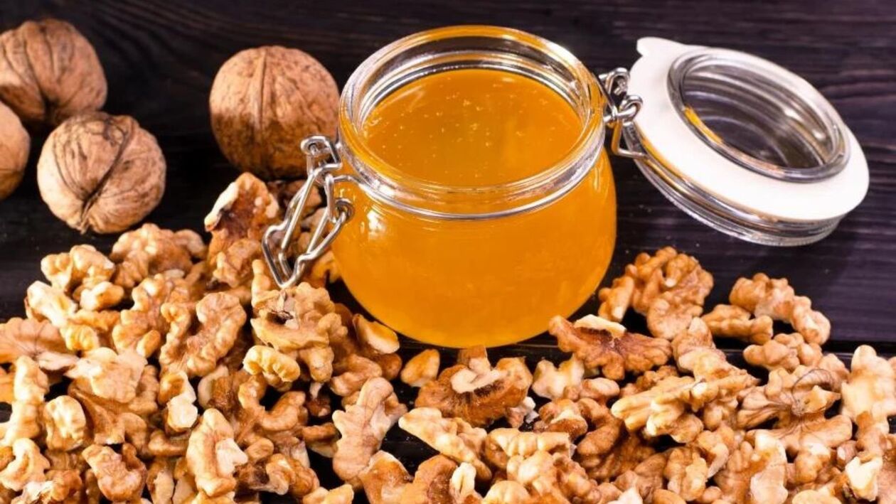 мед с ядки за възстановяване на потентността